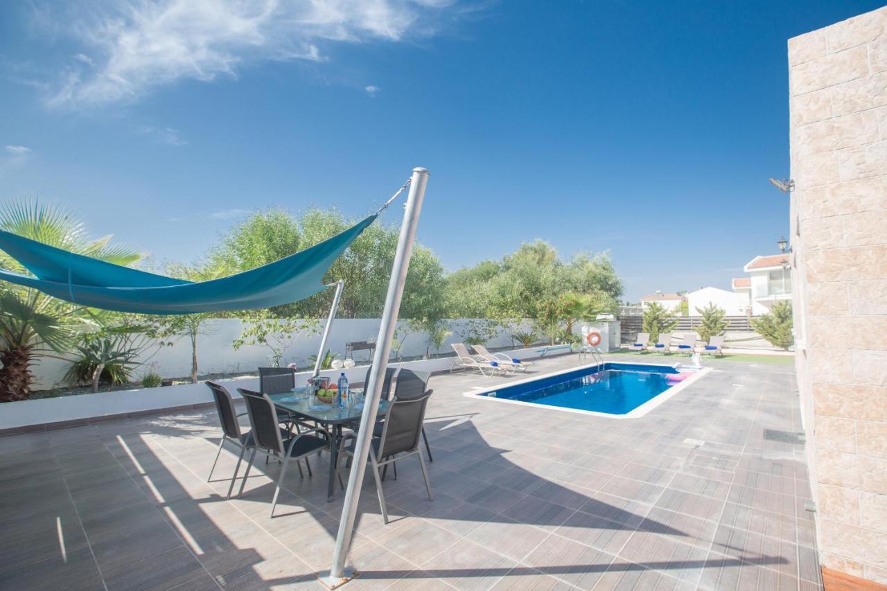 Broadway Villas Протарас Екстер'єр фото