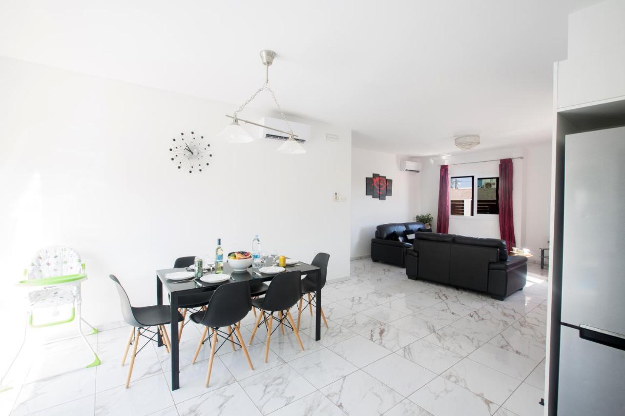 Broadway Villas Протарас Екстер'єр фото